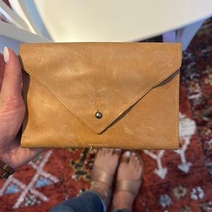 Hearth & Hand Wallet